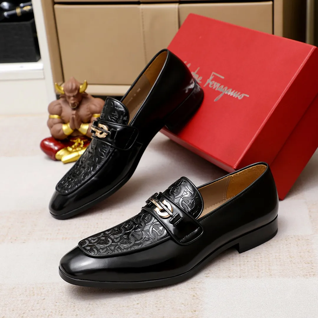 Men's shoes 💰600 🕷🕷🐂【Ferragamo】 Popular fashionable casual shoes🇨🇳Official website counter 1:1 production, original mold opening💯Good quality can be seen, imported high-end first-layer pebbled calfskin, water-dyed🐂leather lining🌿very clear texture, high-quality waterproof, non-slip and wear-resistant outsole🎋high quality and low price, truly handmade🍓, 2 colors available! Code number 38-44 (45. To be customized)